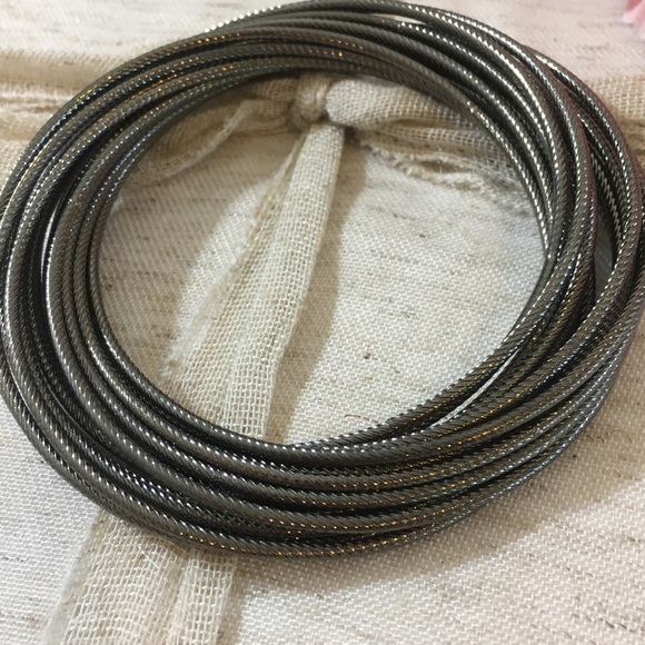 Bangle Bracelet Bundle - Picture 2 of 3